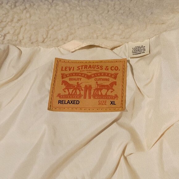 Levi's Relaxed Jacket Mens Adult XL Cream Sherpa Fleece Blue Denim Arms Trucker - Picture 7 of 16